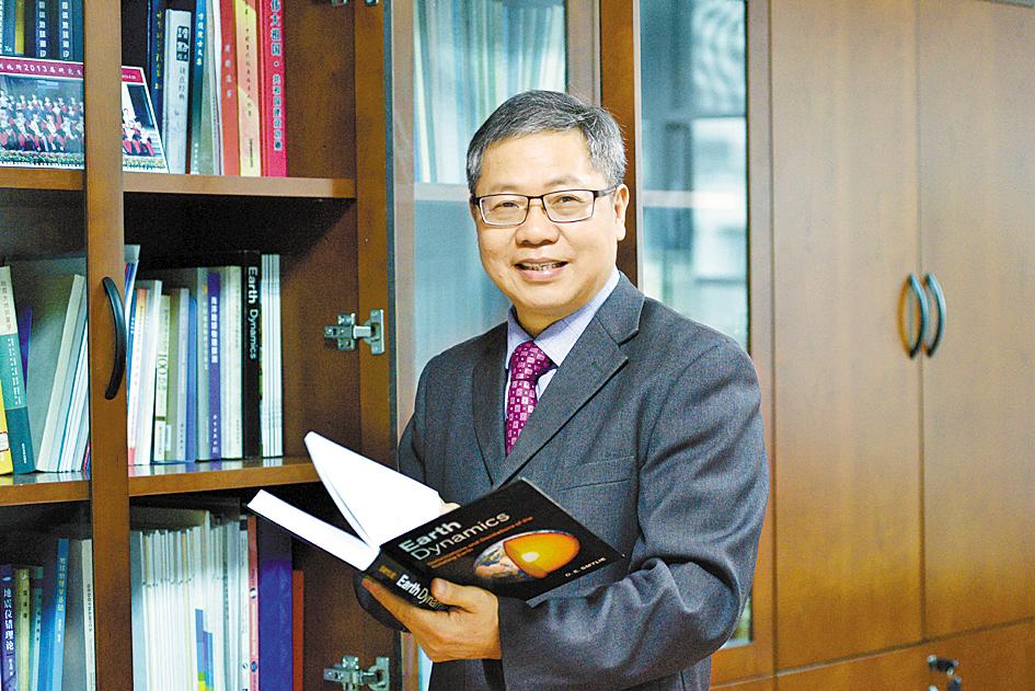 f7b4fdb7-3d68-49db-978c-0efe0d996b7c.tif.1