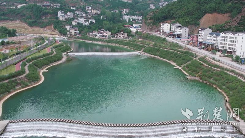 兴山县香溪河流域综合治理及高铁站配套基础设施建设项目1_副本.jpg.jpg