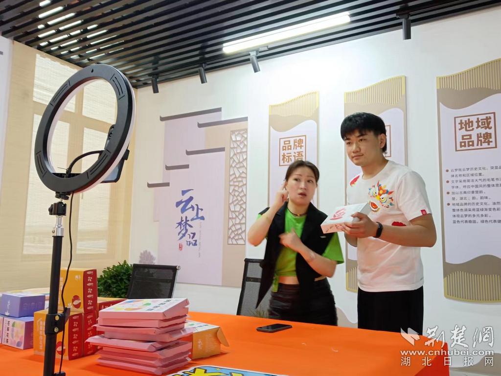 微信图片_20220517165119.jpg