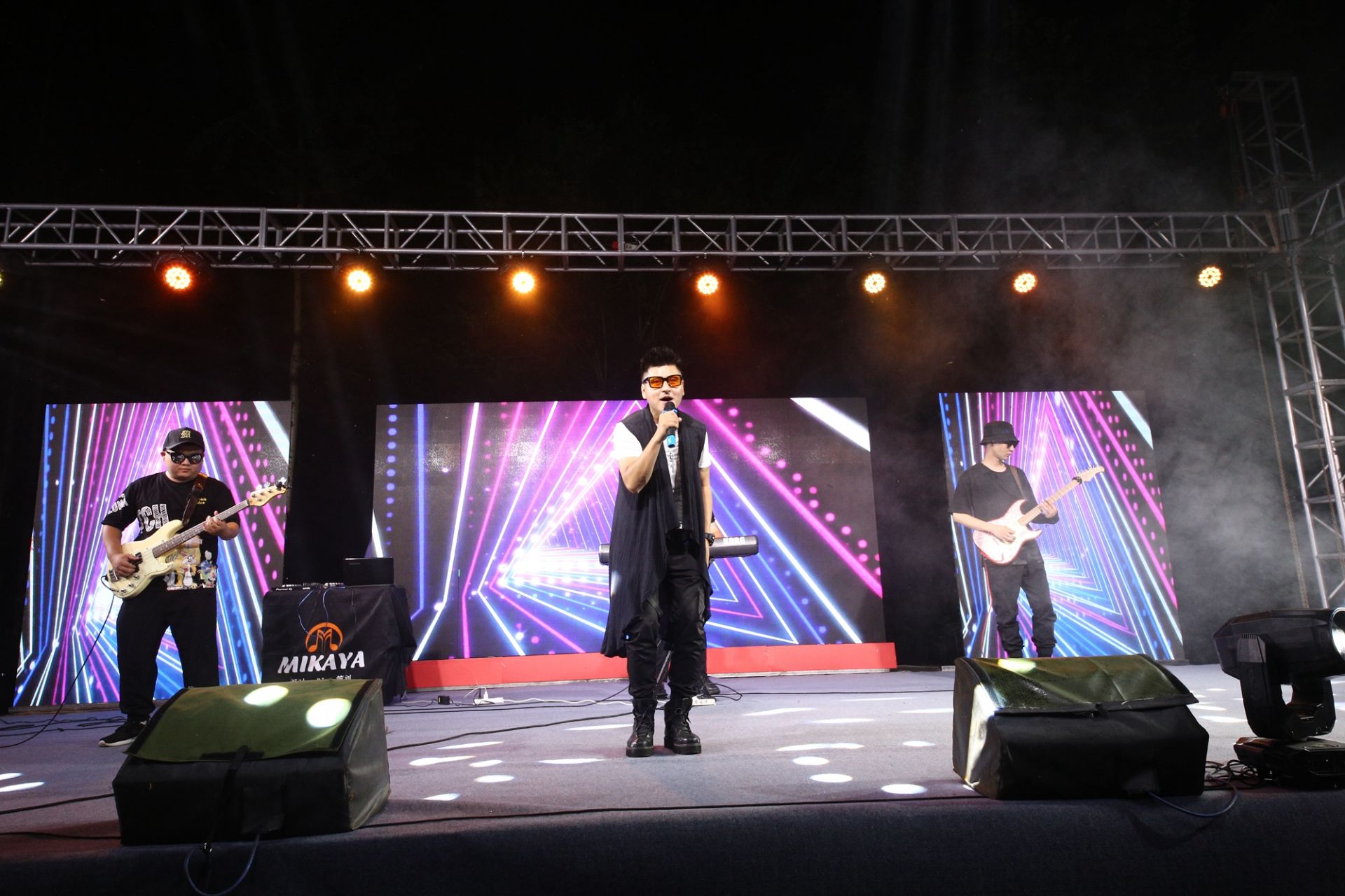 3-2 经典红歌联唱.JPG.JPG