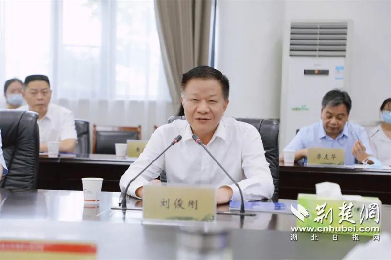刘俊刚.jpg