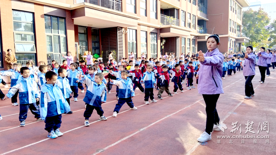 幼儿园科学区域__ 武汉市幼儿园科技节 