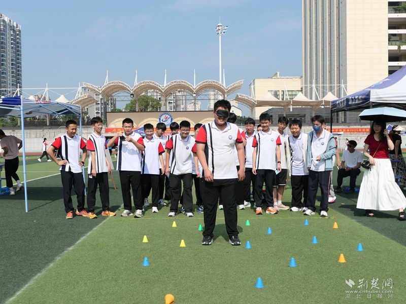 “勇闯雷阵”游戏.JPG.JPG