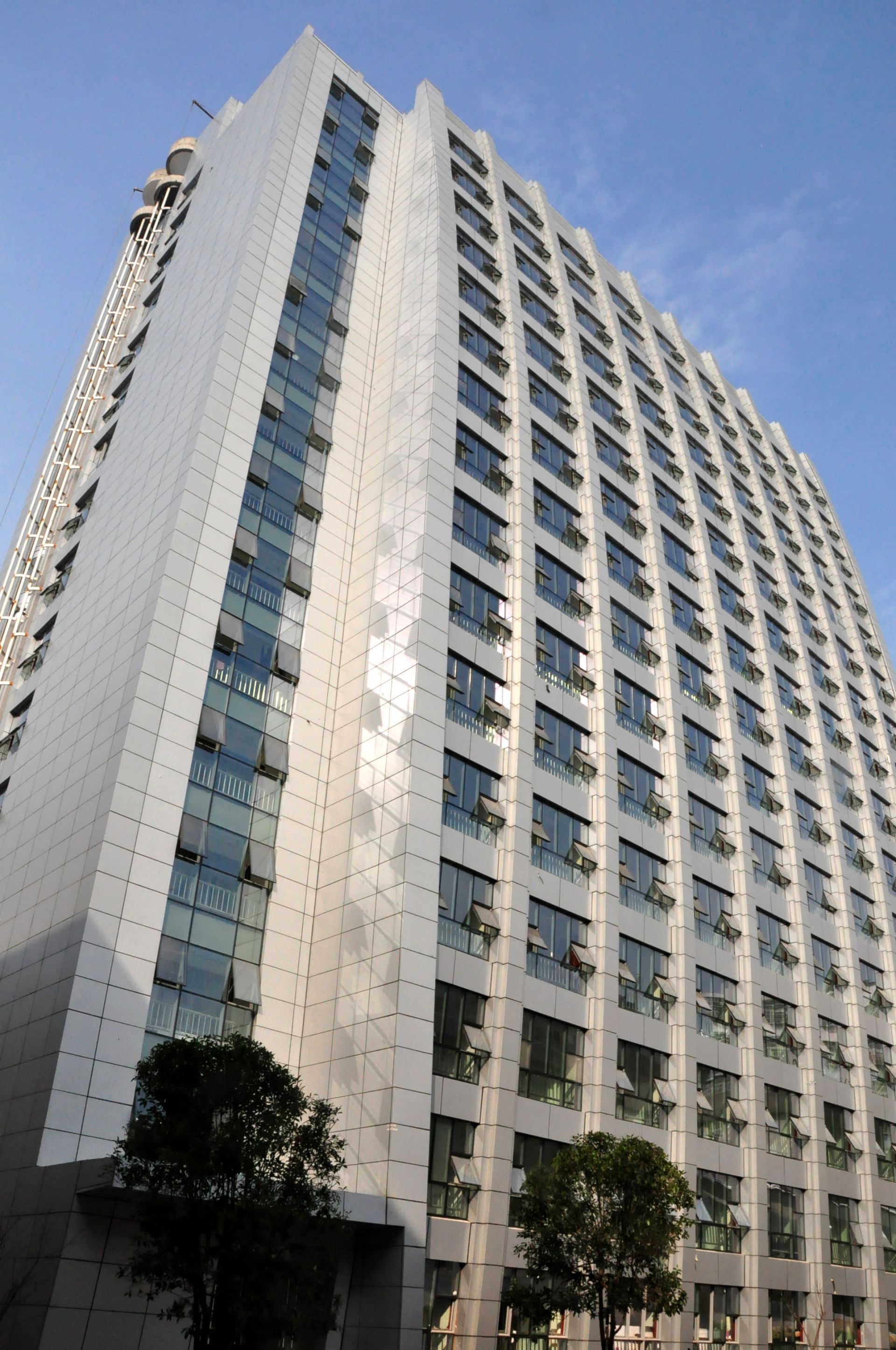 劲牌员工公寓外景.jpg.jpg