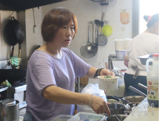 黄老板_副本.jpg