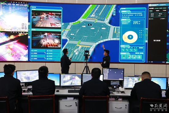 图3：咸宁公安交管系统智能监测平台.jpg.jpg