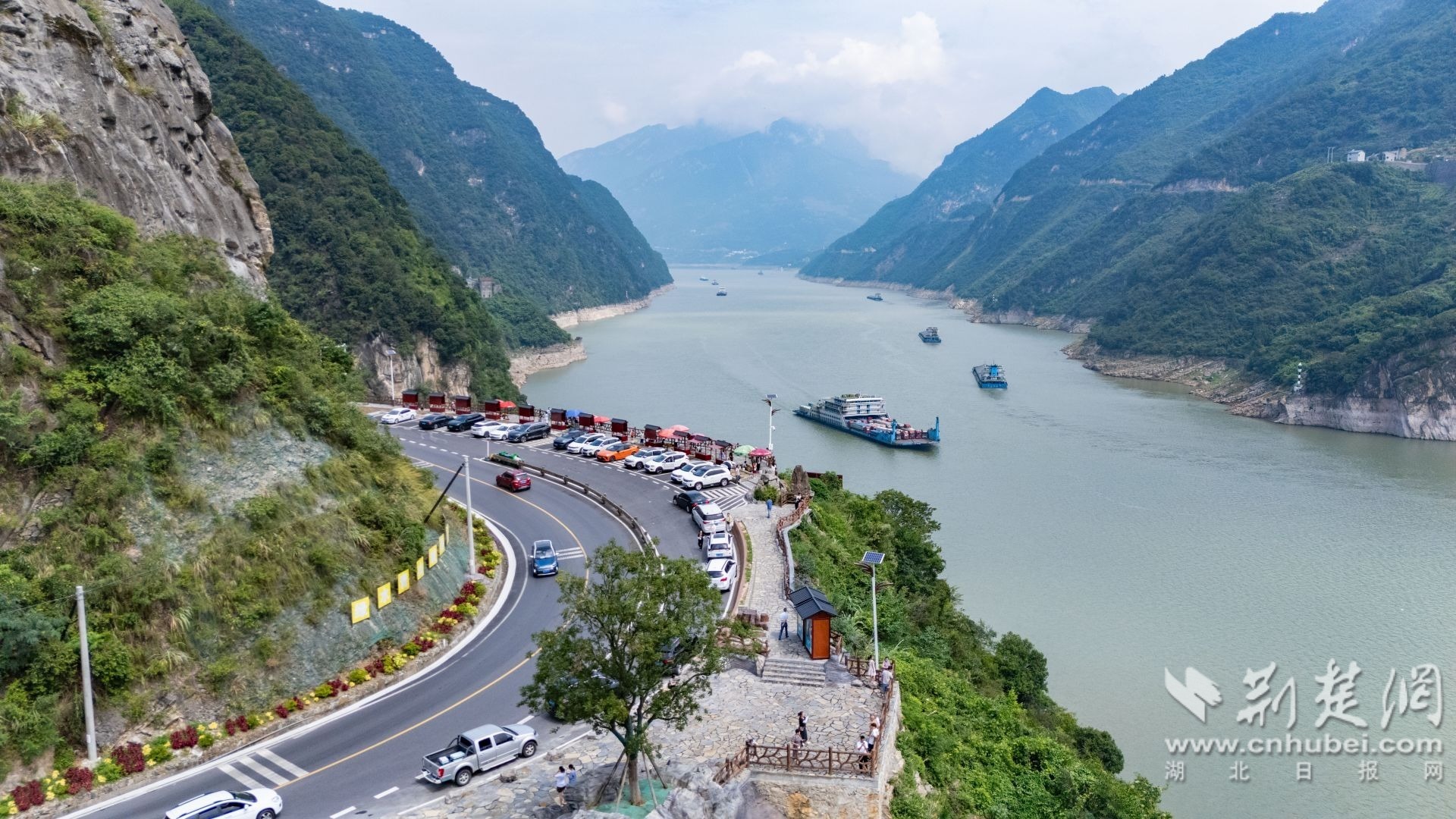 3.新升级之后的观景平台.jpg.jpg