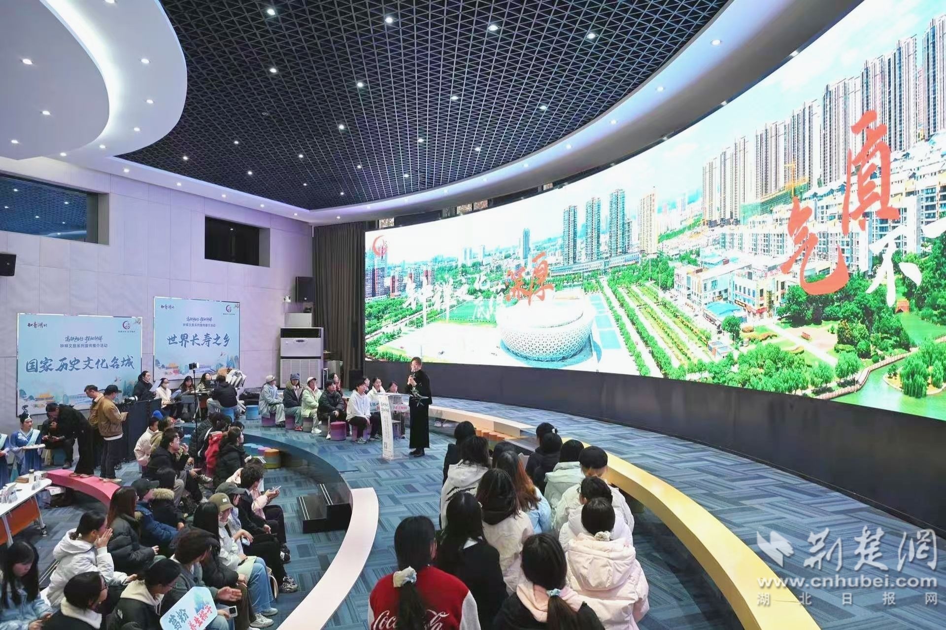 0b4d3c278082aafbd943f17a656bcb63_1920X1278_20251205160559