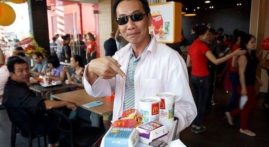 越南首家麦当劳在胡志明市开业