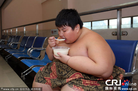 ����14���к�����300�� �����ʺ�ع����(������ͼ)